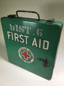 vintage red cross metal box|Vintage American National Red Cross Metal First Aid Box.